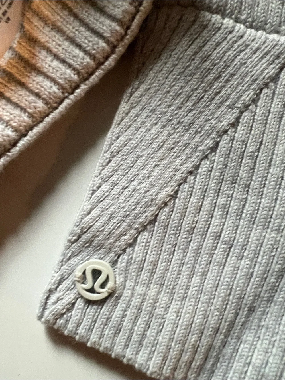 lululemon athletica Light Gray Ribbed Beanie and Mittens Set